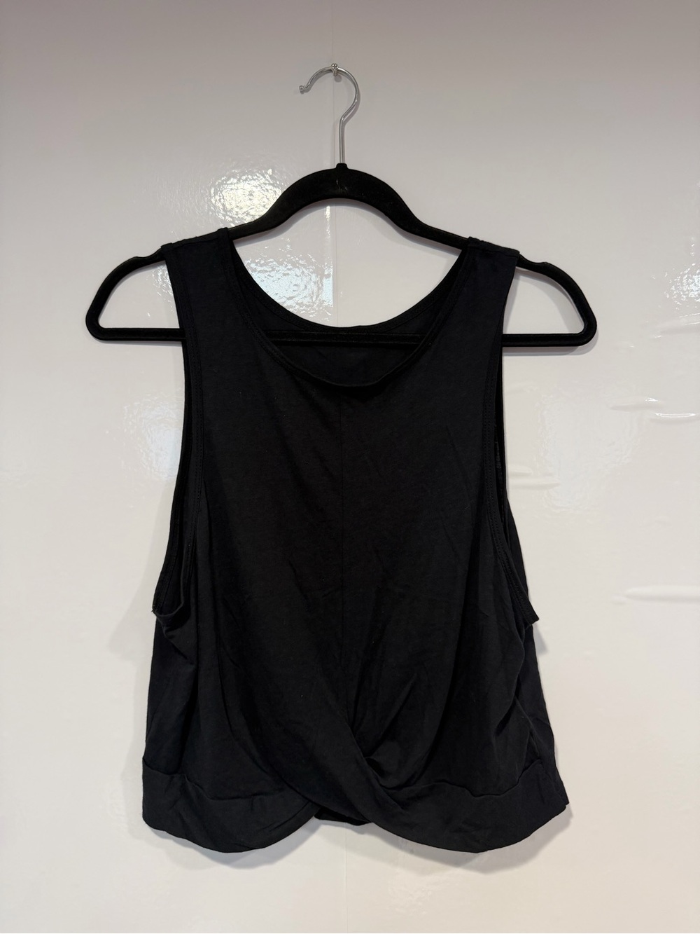 Beyond Yoga soft Black Twist-Front Sleeveless Top